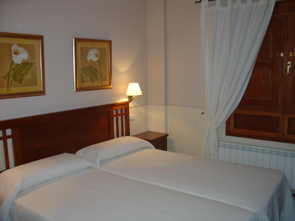 Hospederia El Fielato Hotel El Burgo De Osma Quarto foto