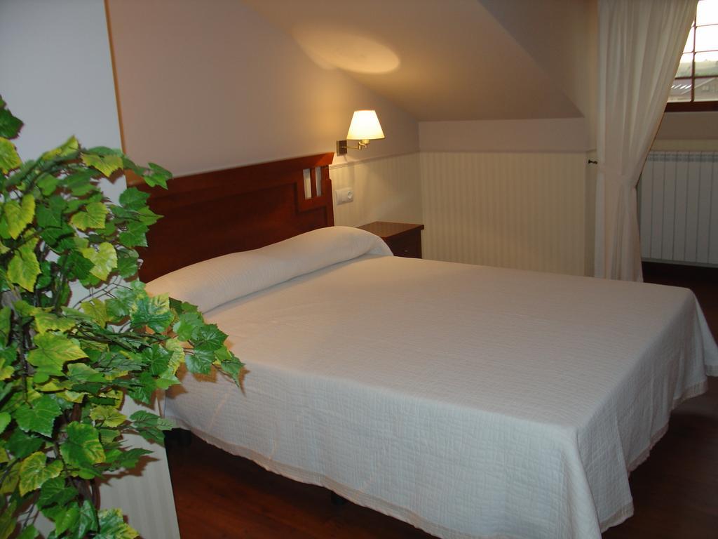 Hospederia El Fielato Hotel El Burgo De Osma Quarto foto